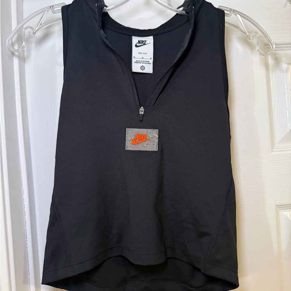Nike Women's Black Zip-Up Tank Top